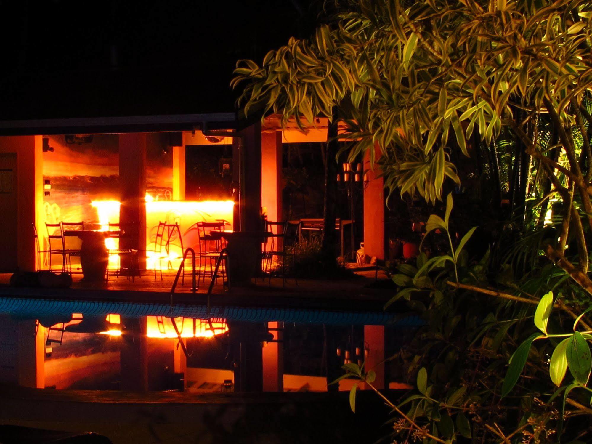 Pink Flamingo Resort Port Douglas Ngoại thất bức ảnh